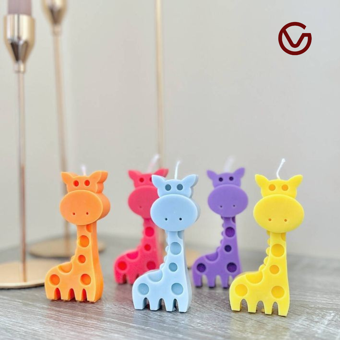 Giraffe Scented Candle – 100% Soy Wax, Handcrafted Decorative Candle for Home & Gifting Pack of 1