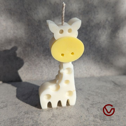 Giraffe Scented Candle – 100% Soy Wax, Handcrafted Decorative Candle for Home & Gifting Pack of 1